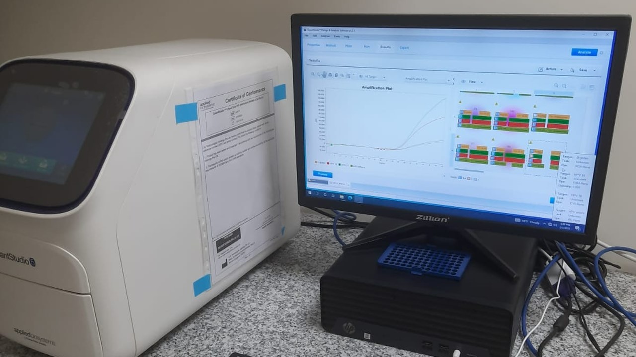 QuantStudio™ 5 Real-Time PCR System for Human Identification, 96-well, 0.2 mL, desktop